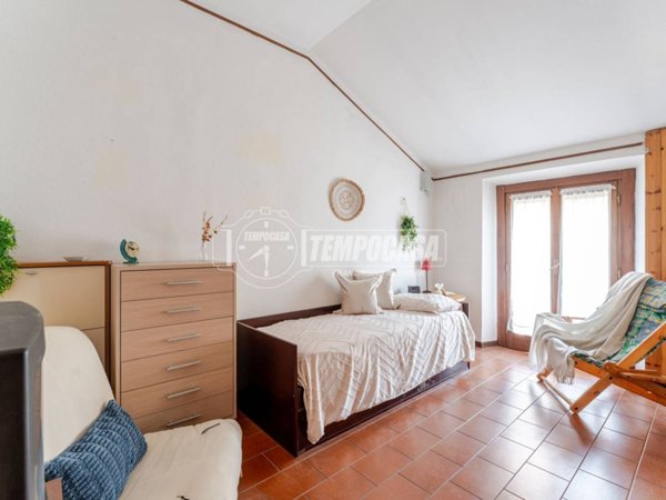 appartamento in vendita a Milano in zona Corsica
