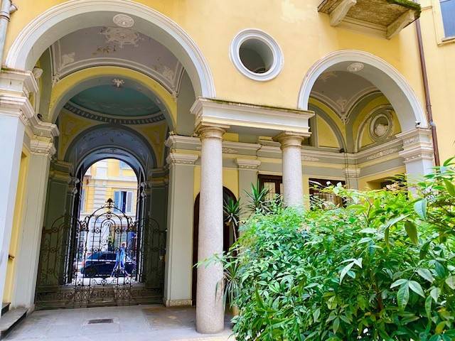 appartamento in vendita a Milano in zona Porta Venezia
