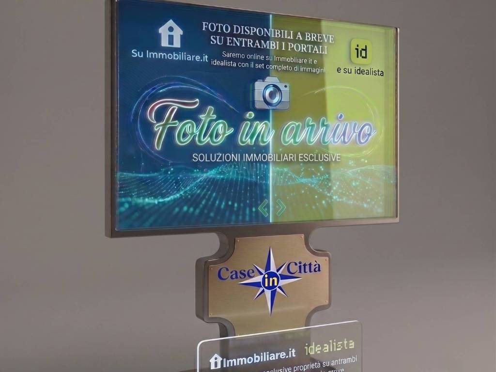 appartamento in vendita a Milano in zona Solari