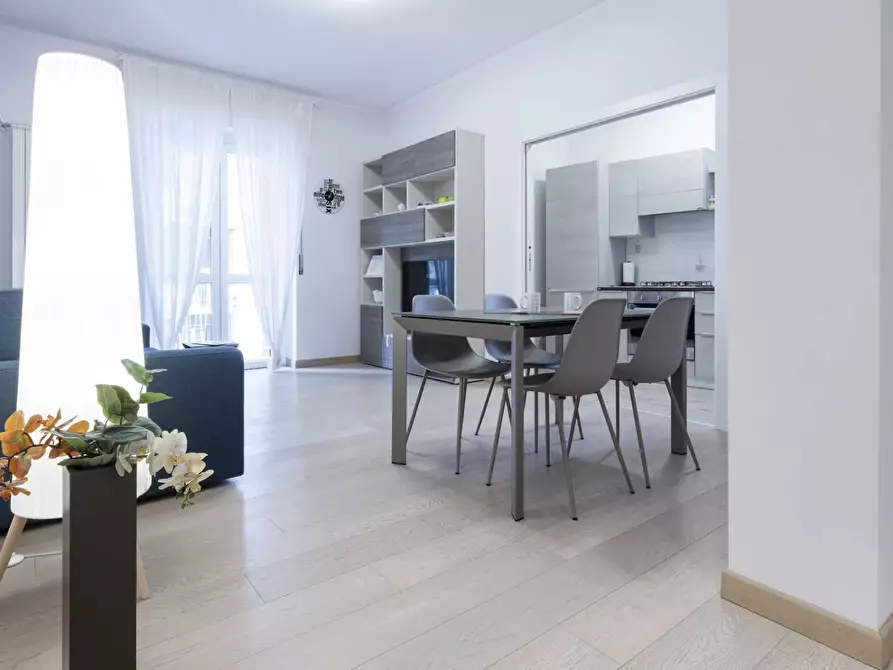 appartamento in vendita a Milano in zona Corvetto