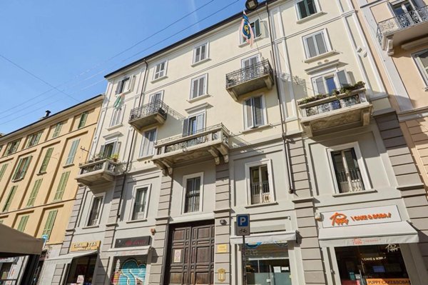 appartamento in vendita a Milano in zona Sempione