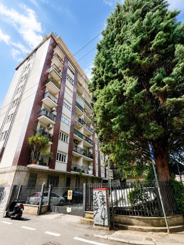 appartamento in vendita a Milano in zona Solari