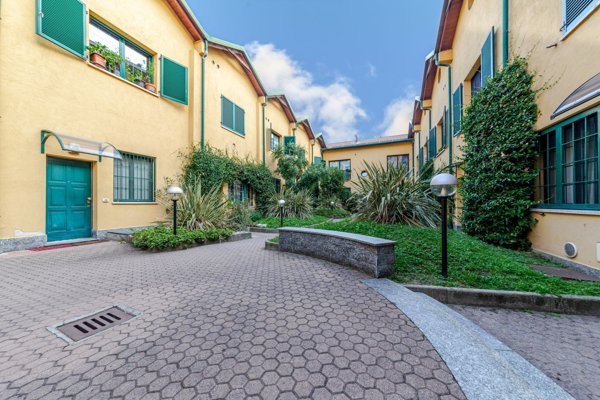 appartamento in vendita a Milano in zona Bovisa