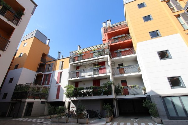 appartamento in vendita a Milano in zona Greco