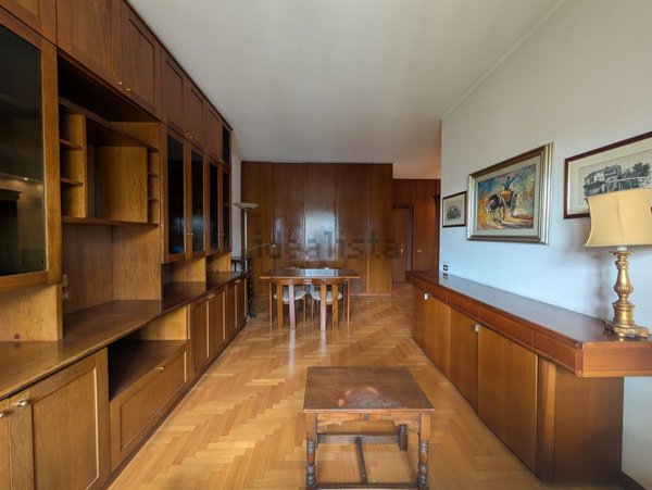 appartamento in vendita a Milano in zona Loreto
