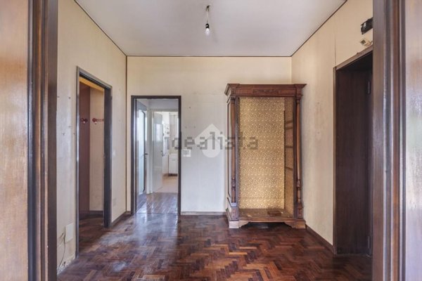 appartamento in vendita a Milano in zona Prato Centenaro