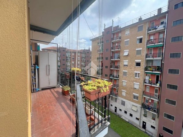 appartamento in vendita a Milano in zona Affori