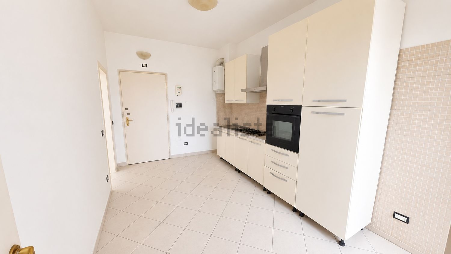 appartamento in vendita a Milano in zona Rogoredo