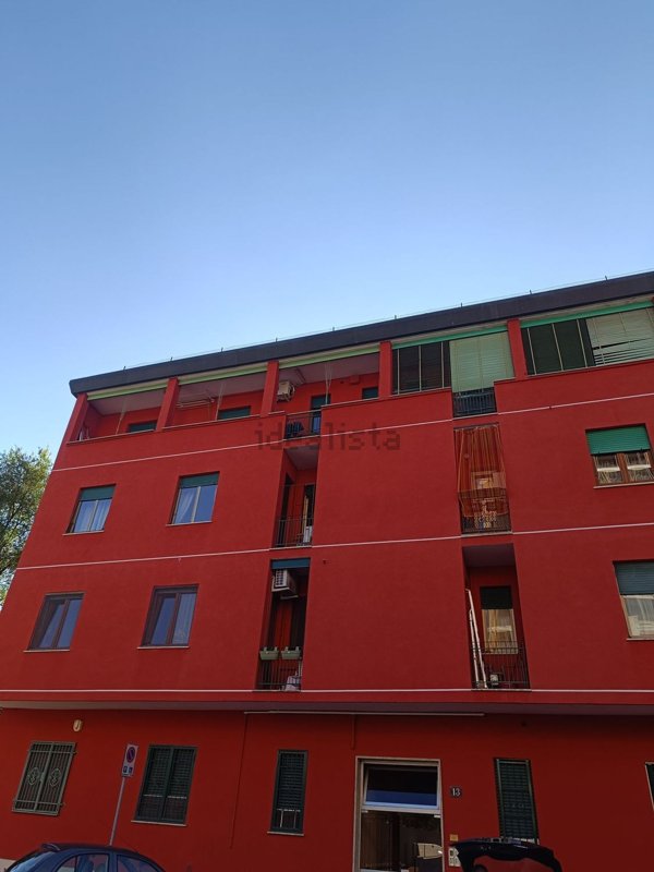 appartamento in vendita a Milano in zona Rottole