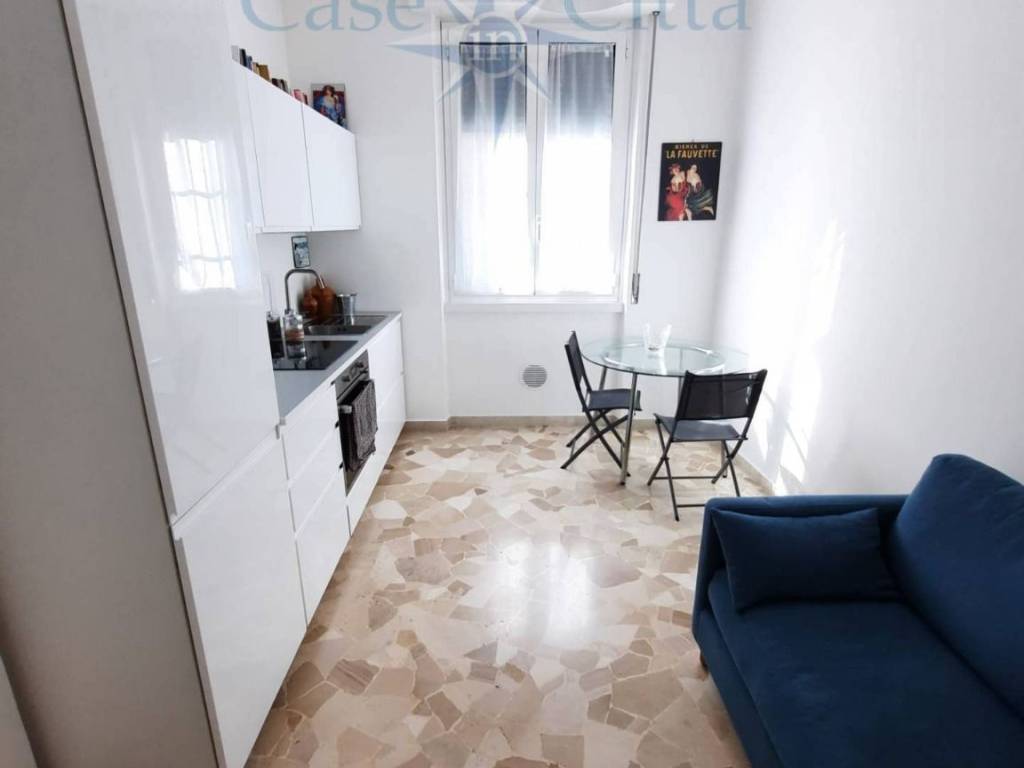 appartamento in vendita a Milano in zona Bande Nere
