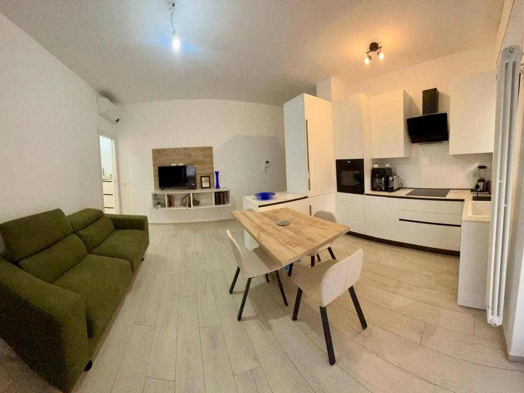 appartamento in vendita a Milano in zona Forlanini
