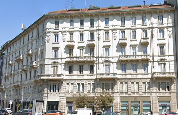 appartamento in vendita a Milano in zona Sempione