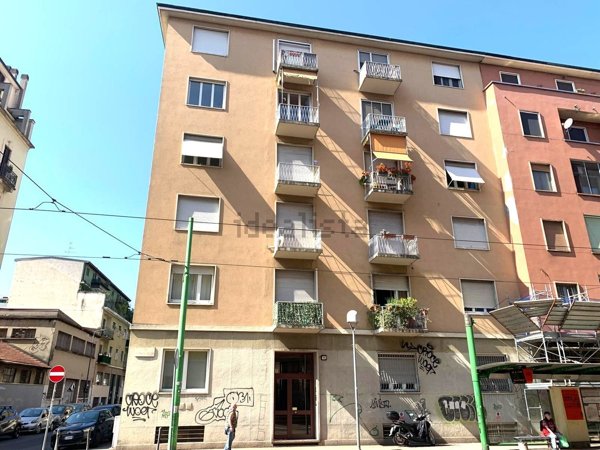 appartamento in vendita a Milano in zona Stadera
