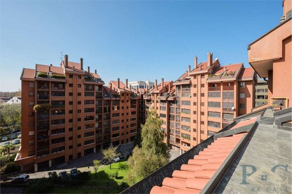 appartamento in vendita a Milano in zona Gratosoglio