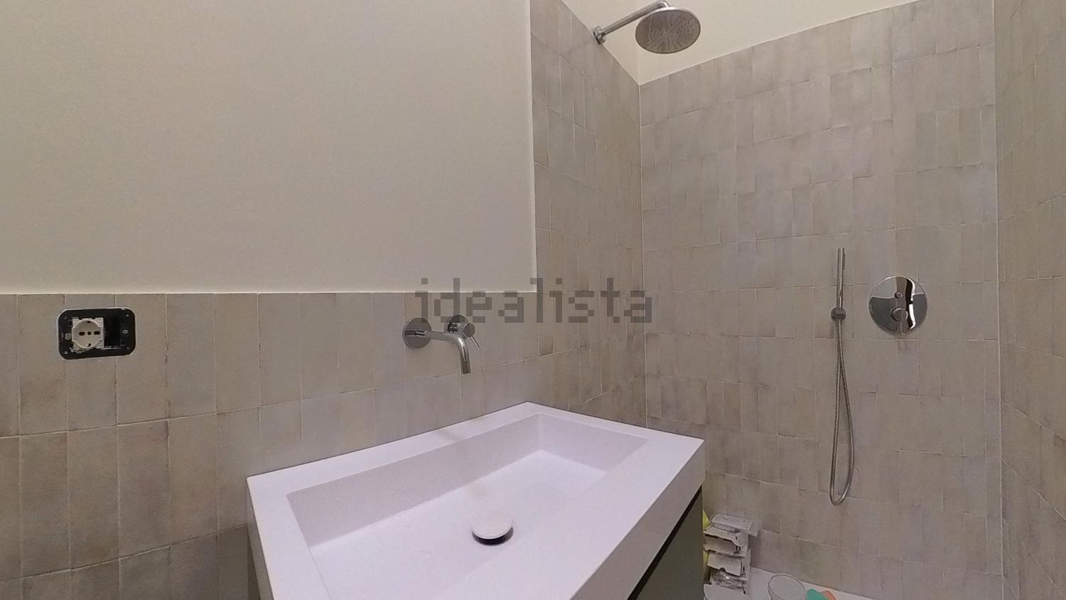 appartamento in vendita a Milano in zona Gorla