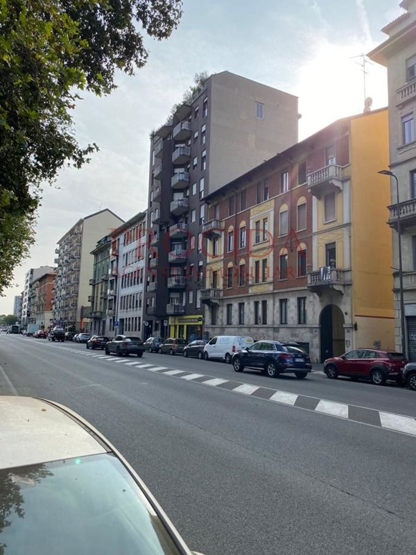 appartamento in vendita a Milano in zona Stadera