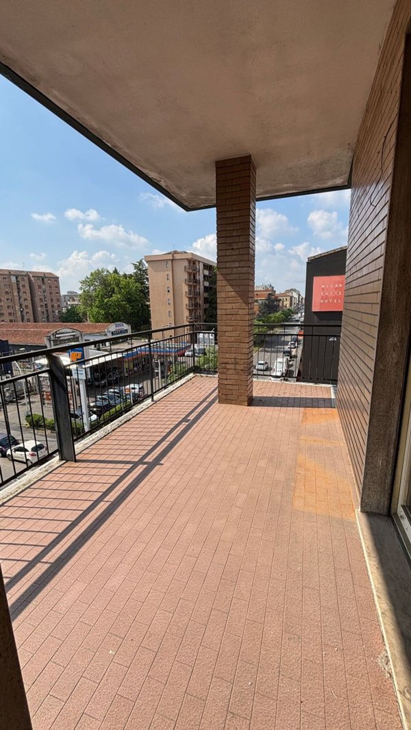 appartamento in vendita a Milano in zona Villapizzone