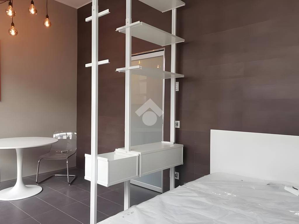 appartamento in vendita a Milano in zona Bovisa