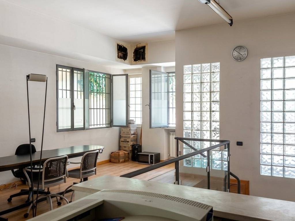 ufficio in vendita a Milano in zona NoLo
