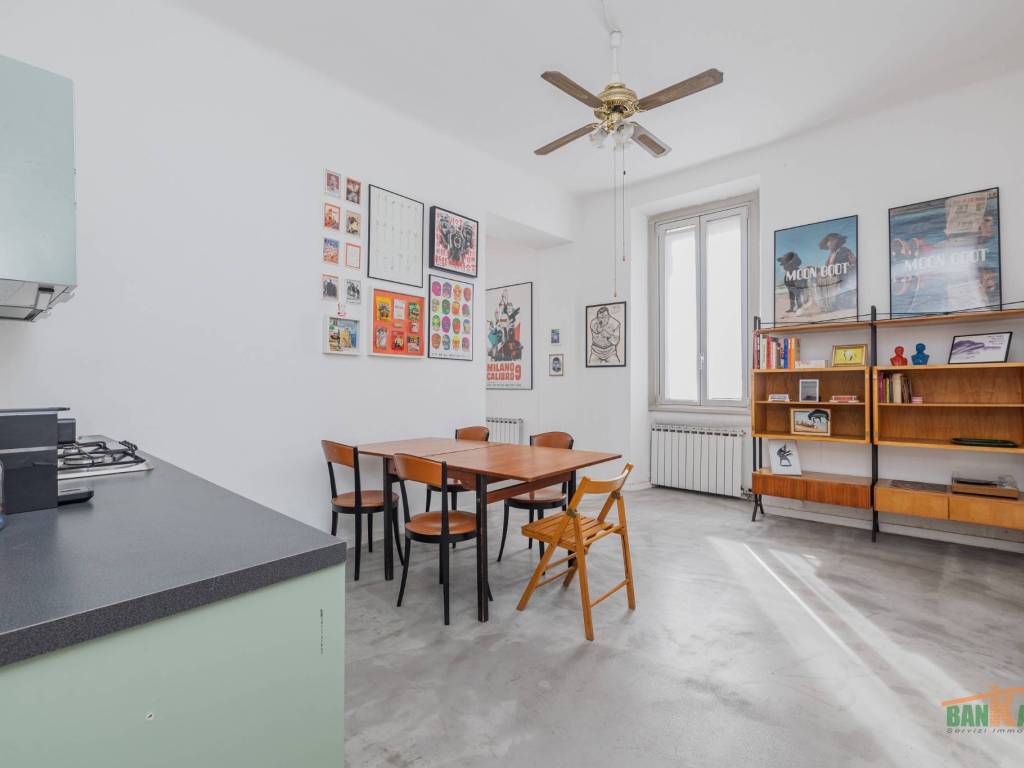 appartamento in vendita a Milano in zona Isola