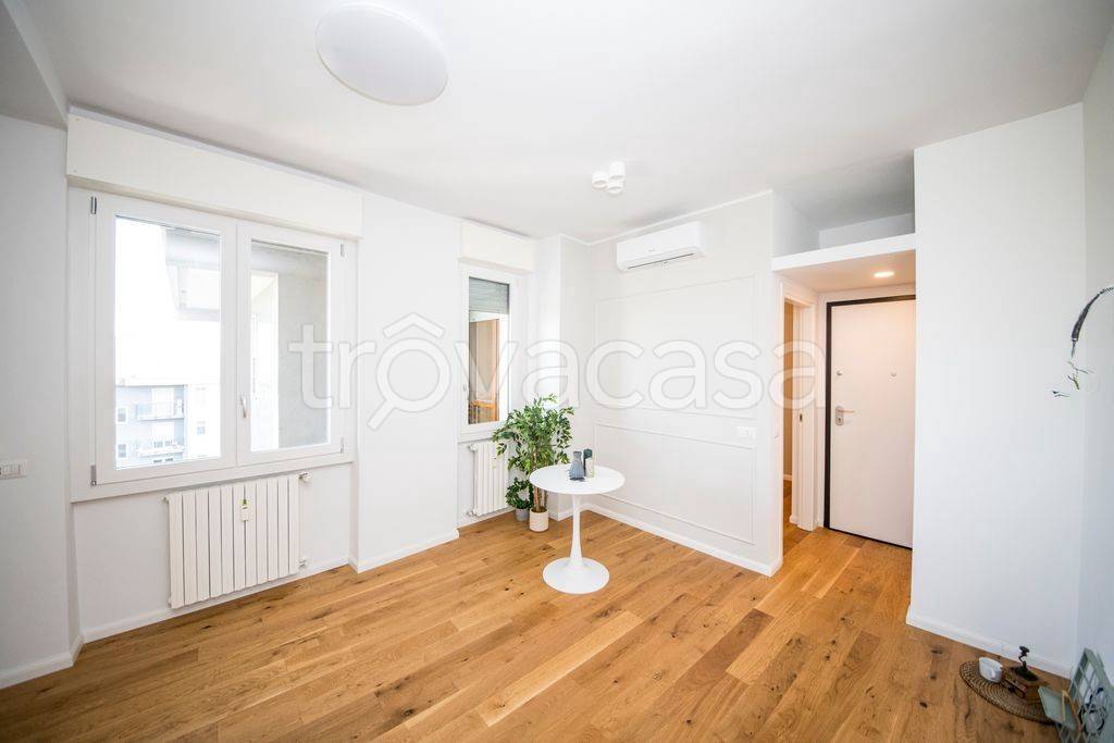 appartamento in vendita a Milano in zona Rogoredo