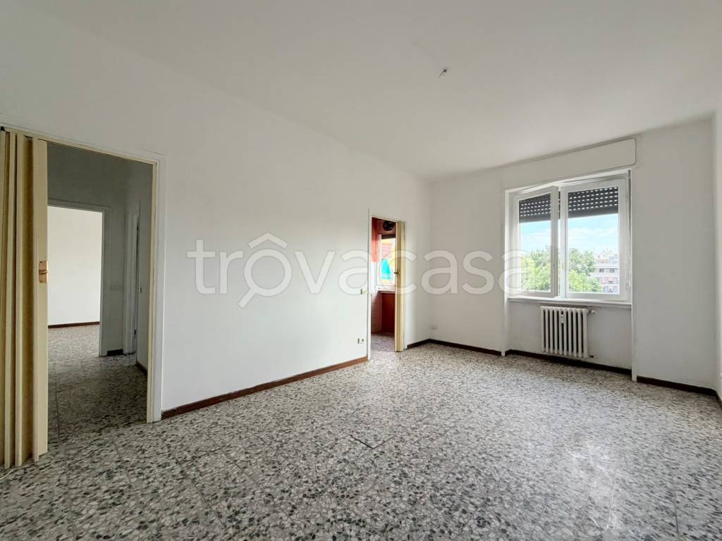 appartamento in vendita a Milano in zona Vigentino