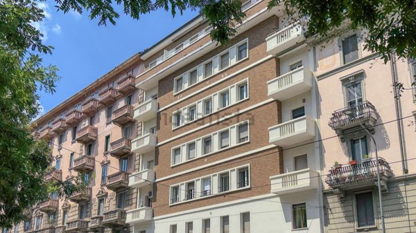 appartamento in vendita a Milano in zona XXII Marzo