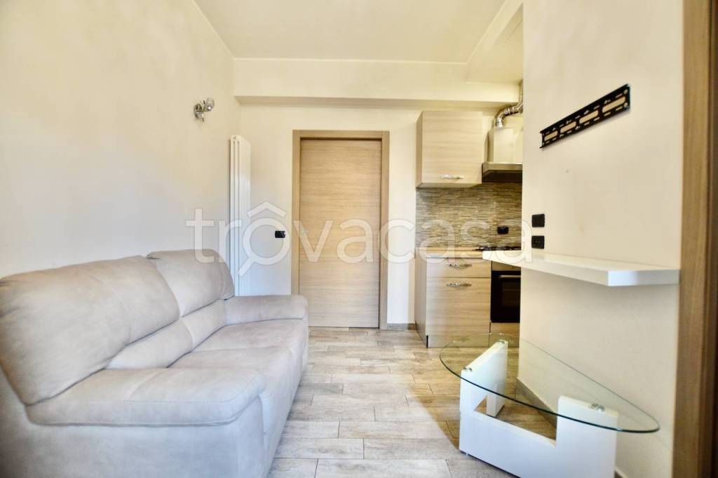 appartamento in vendita a Milano in zona Gorla
