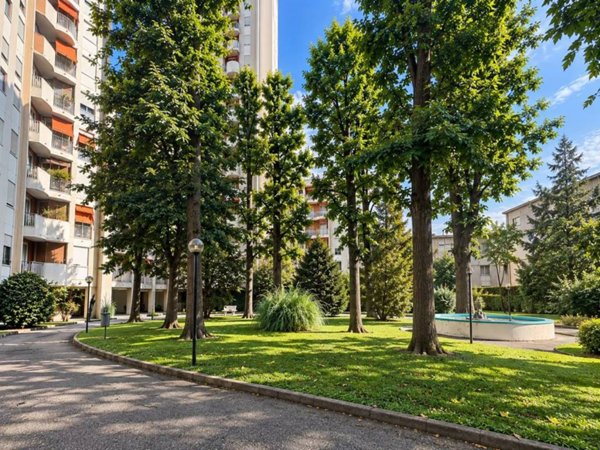 appartamento in vendita a Milano in zona Greco