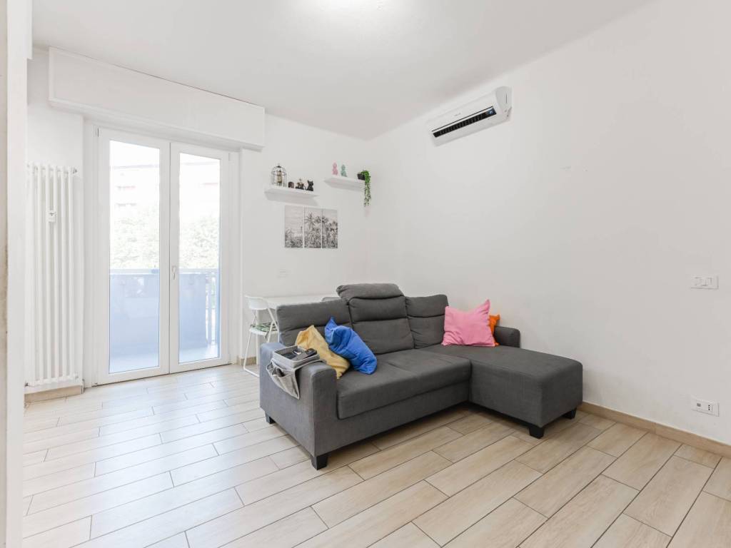 appartamento in vendita a Milano in zona Forlanini