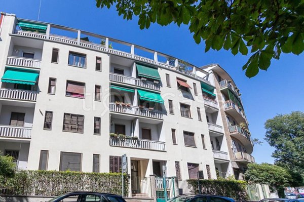 appartamento in vendita a Milano in zona Casoretto