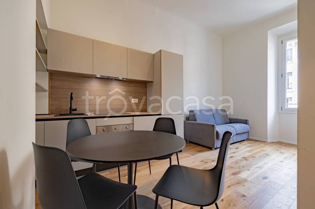appartamento in vendita a Milano in zona Isola
