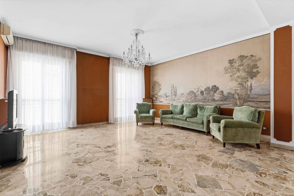 appartamento in vendita a Milano in zona San Cristoforo