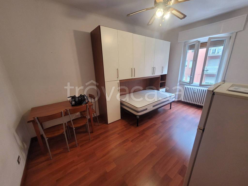 appartamento in vendita a Milano in zona Calvairate