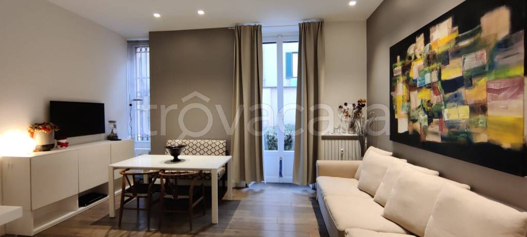 appartamento in vendita a Milano in zona Il Portello