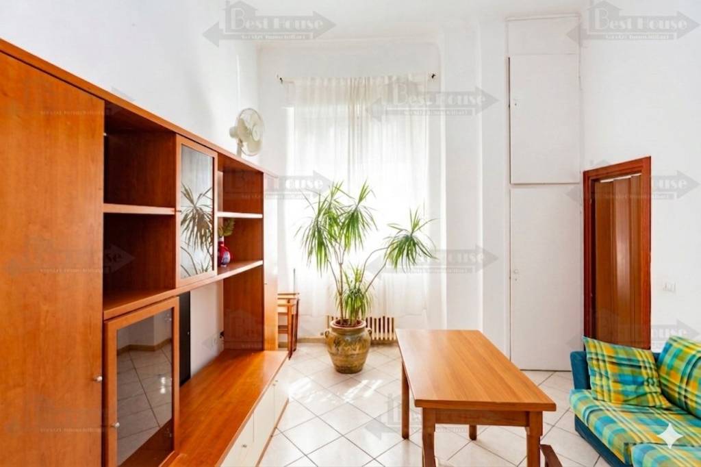 appartamento in vendita a Milano in zona Città Studi