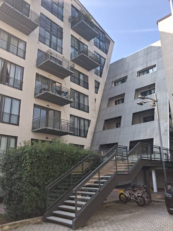 appartamento in vendita a Milano in zona Corvetto