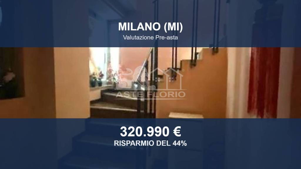 ufficio in vendita a Milano in zona Porta Genova