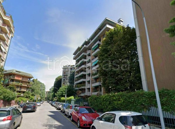 ufficio in vendita a Milano in zona San Siro