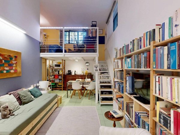 appartamento in vendita a Milano in zona Ronchetto sul Naviglio