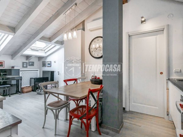 appartamento in vendita a Milano in zona Isola
