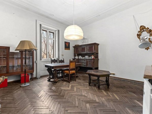appartamento in vendita a Milano in zona Porta Venezia