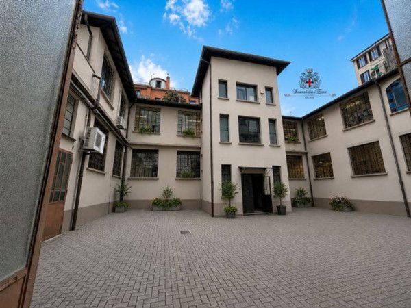 appartamento in vendita a Milano in zona Piazzale Lodi