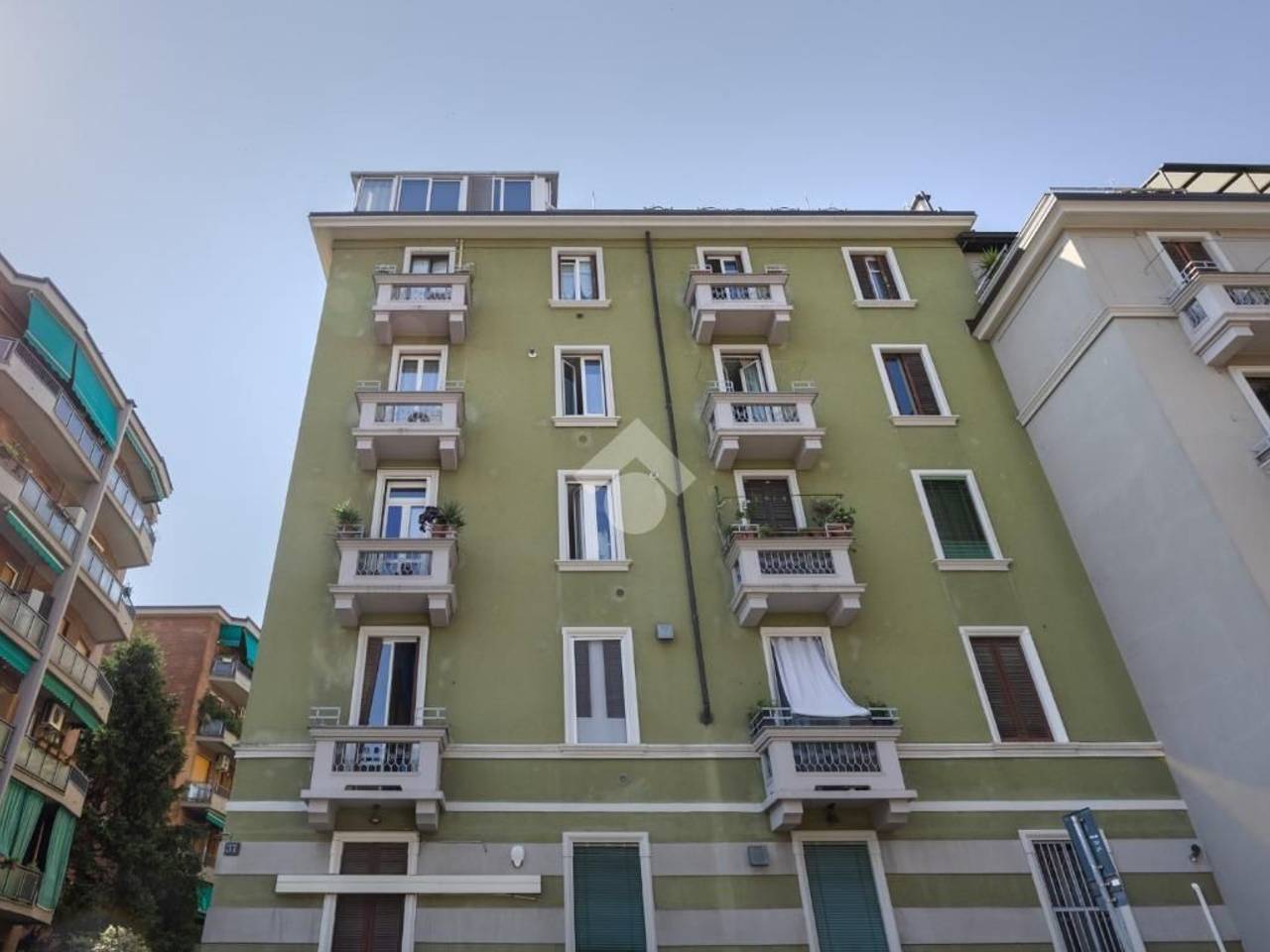 appartamento in vendita a Milano in zona Montalbino