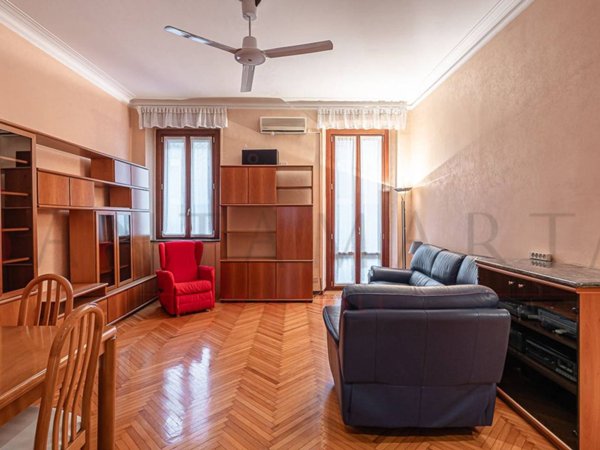 appartamento in vendita a Milano in zona Isola