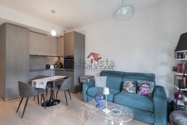 appartamento in vendita a Milano in zona Bovisa