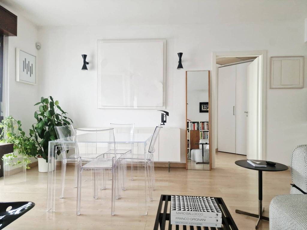 appartamento in vendita a Milano in zona Corvetto