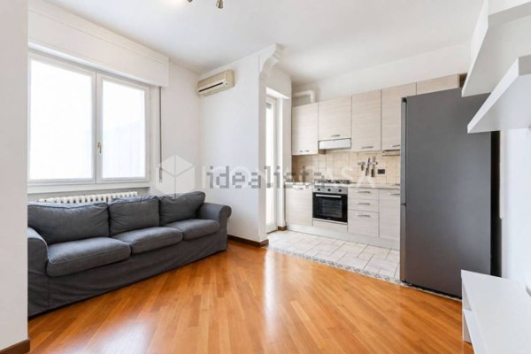 appartamento in vendita a Milano in zona Casoretto