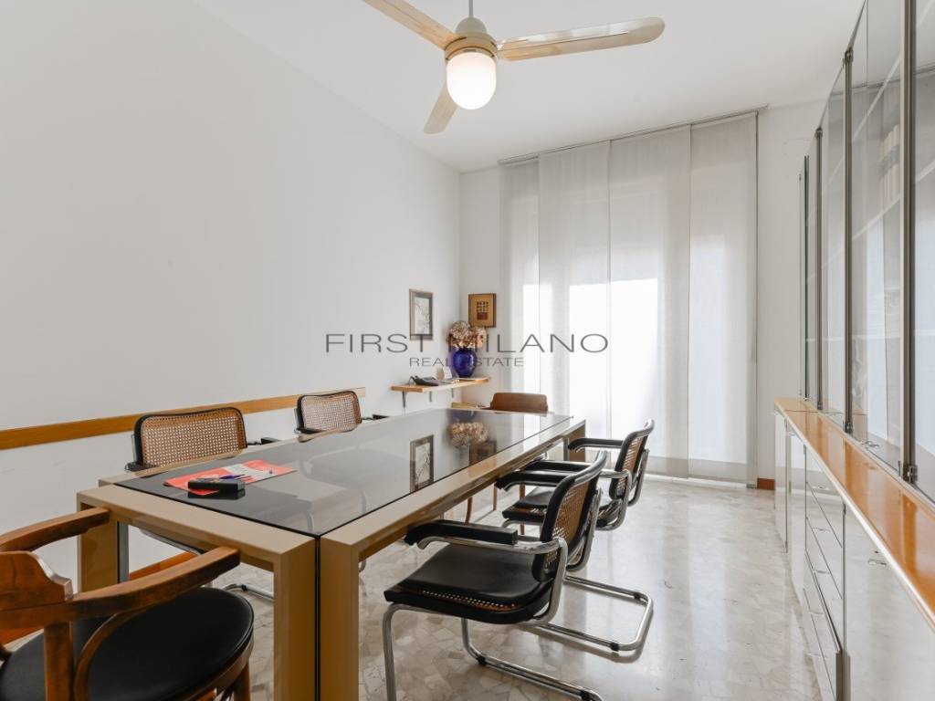 appartamento in vendita a Milano in zona Centro Direzionale
