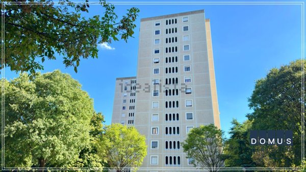 appartamento in vendita a Milano in zona Gallaratese